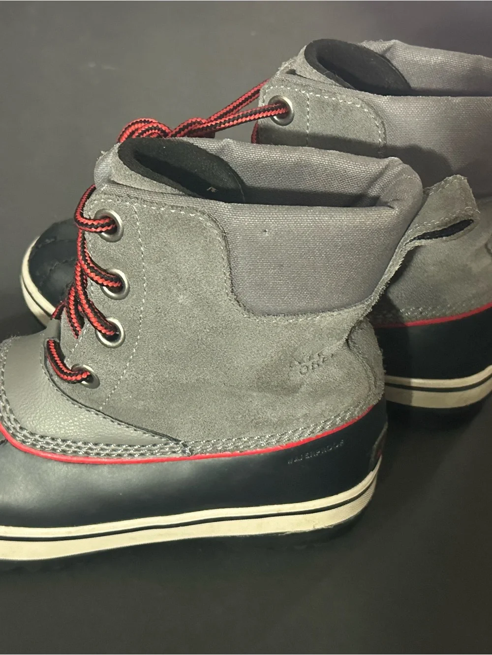 SOREL Winter Slimpack Lace Snow Boots Black Gray Red Kids Size 3